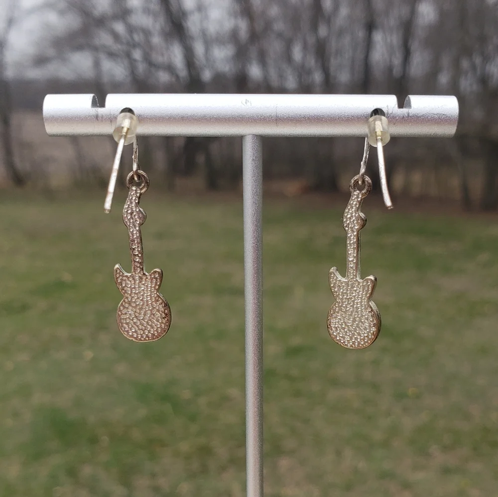 Red Guitar Earrings - Picture 4 of 4